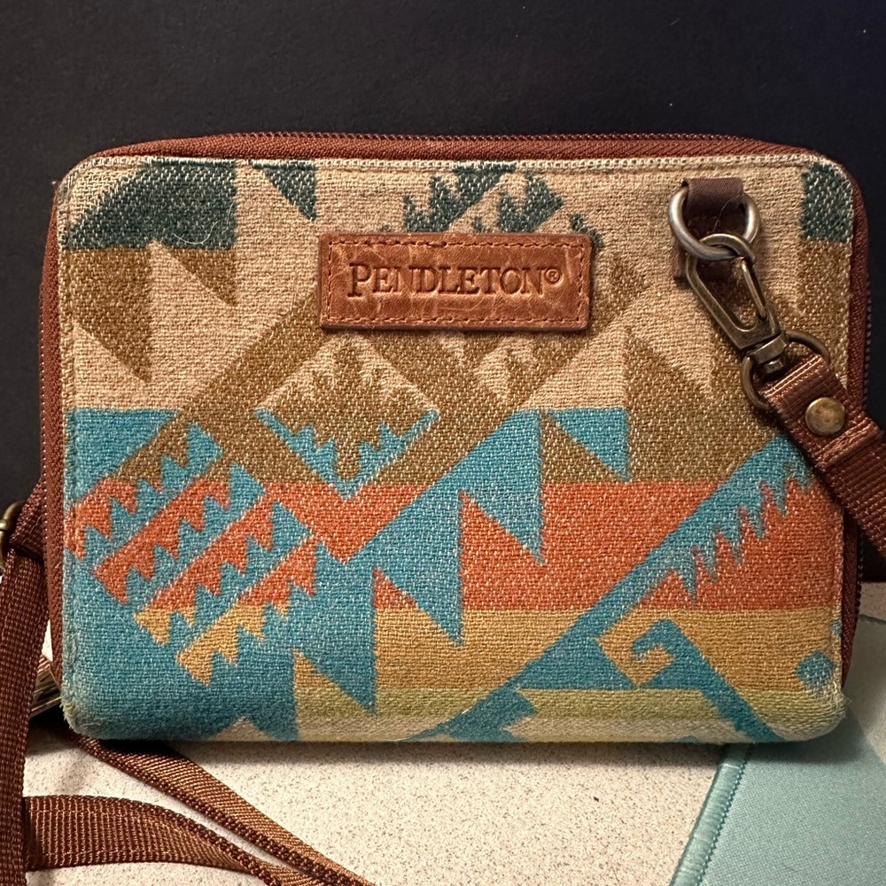 Pendleton crossbody wallet bag brown teal rust